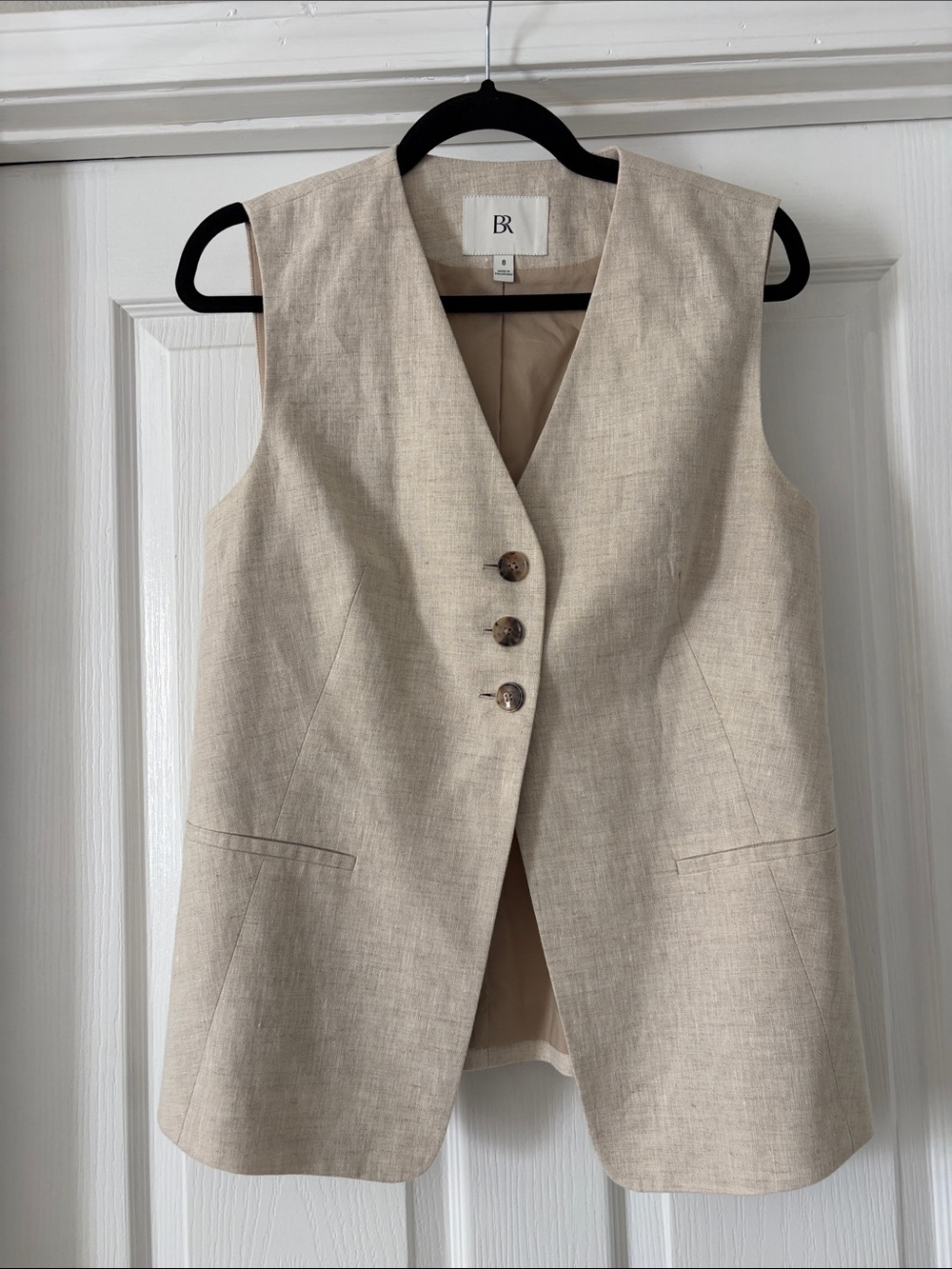 Banana Republic Sleeveless Linen-Blend Vest in Light Beige